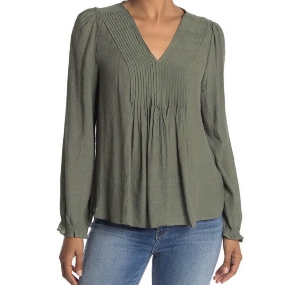 Nanette Lepore S flowy top excellent condition